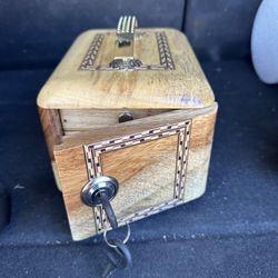 Caja De Gallos/ Gamebird Box