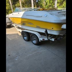2004 Chaparral 220 Ssi