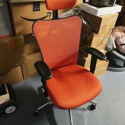 Hot office chair in Amazon