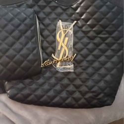 Ladies Brand New Large Black Tote Bag