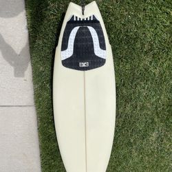 Ellis Hy-Tri Shortboard Surfboard 5'10"