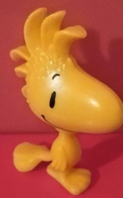 Peanuts Woodstock figure