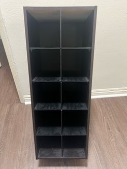 Small brown shoe organizer