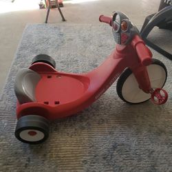 Radio Flyer Big Wheel