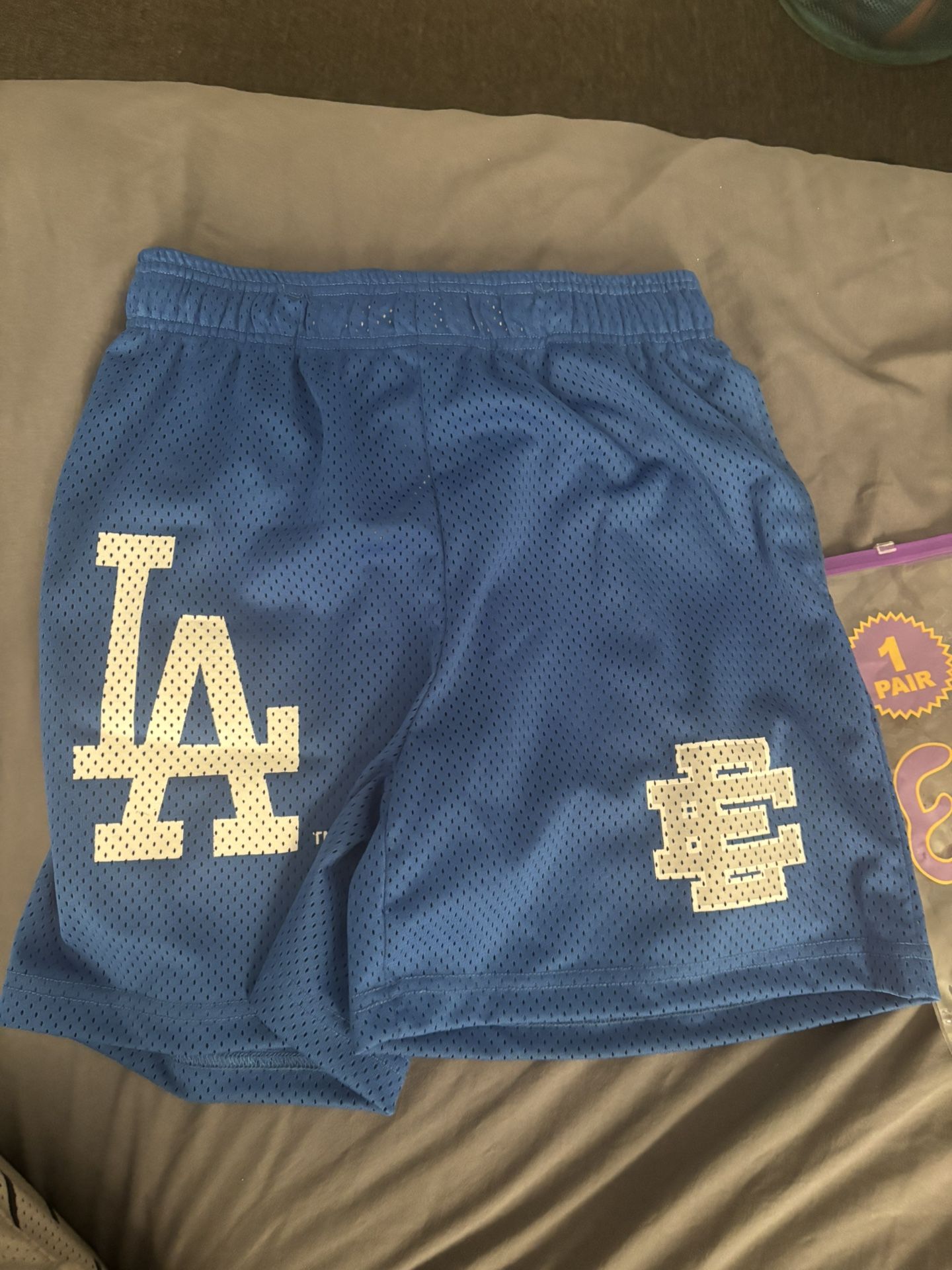 1:1 EE Shorts