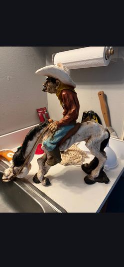1977 Universal Statuary Corp. #523 Western Cowboy Sheriff horse sculptur