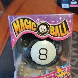 NEW CLASSIC MATTEL MAGIC 8 ( TOY GAME).    PICK ⛏️ UP ONLY