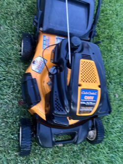 Cub cadet self propelled lawnmower