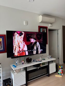 63” LG   Oled Smart TV