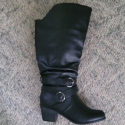 Cute Wide Calf Black Boots 9