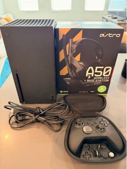 Xbox Series X 1TB + Astro A50 Wireless Headset + Elite Series 2 Controller – Premium Bundle!