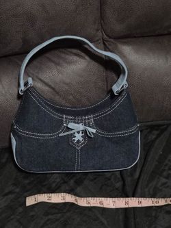 SHOULDER BAG