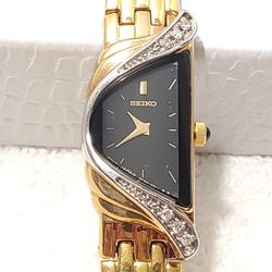 Vintage Seiko Half Moon Women Watch Black Dial Gold Silver Tone 6 Diamonds Bezel