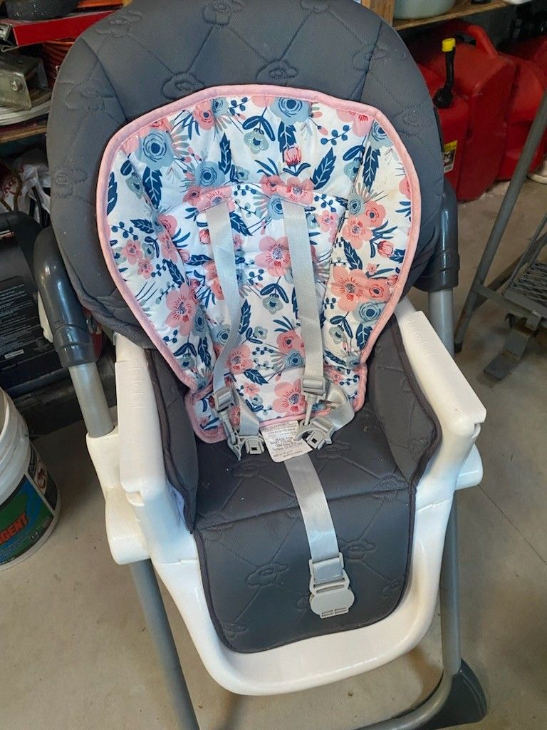 Baby Girls Highchair