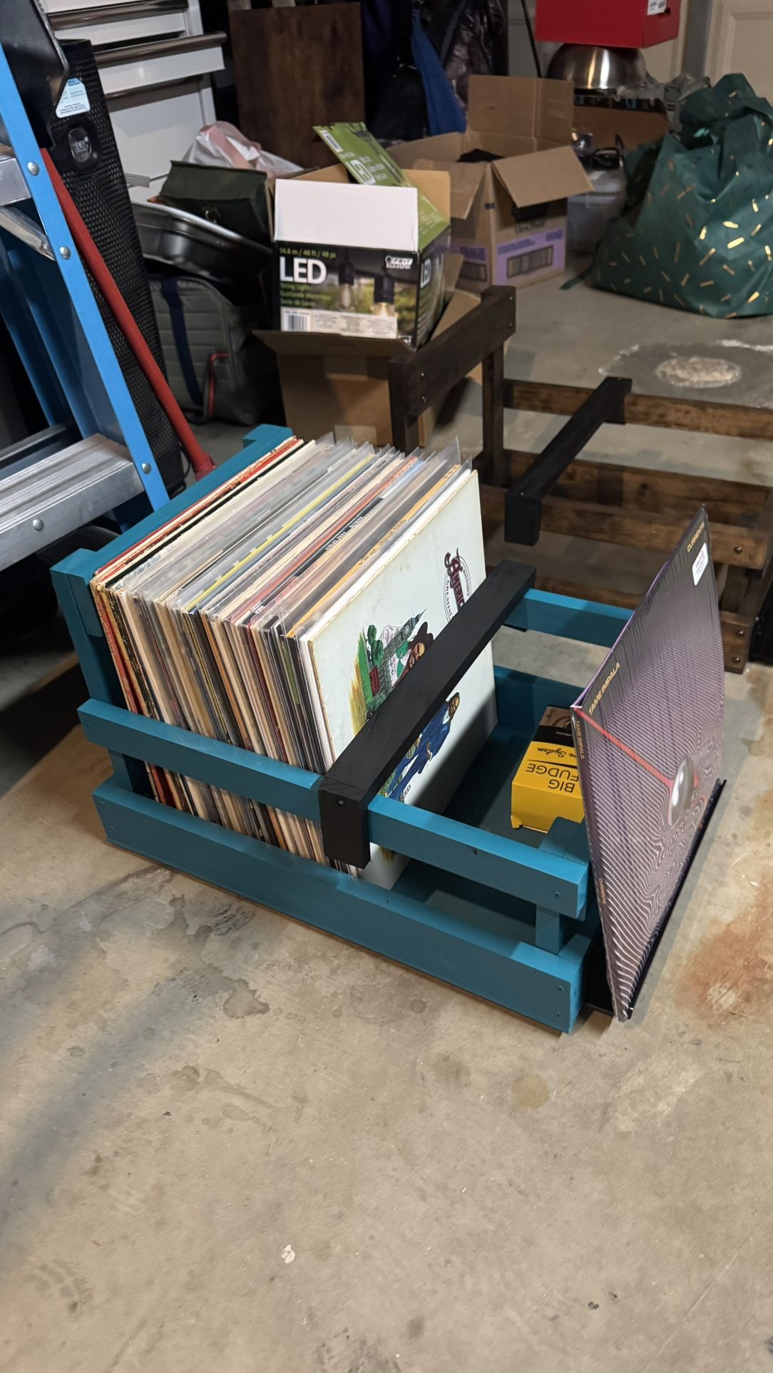 Vinyl Record Holder 