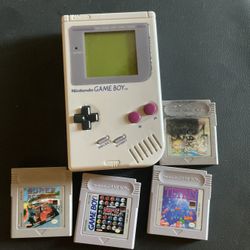 Nintendo Game Boy 