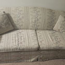 Couch With Sofa Bed