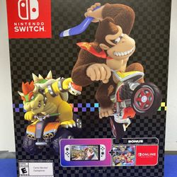 Nintendo Switch™ - OLED Model: Mario Kart™ 8 Deluxe Bundle