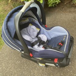  Graco car seat 