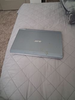 ACER LAPTOP  TOUCH SCREEN