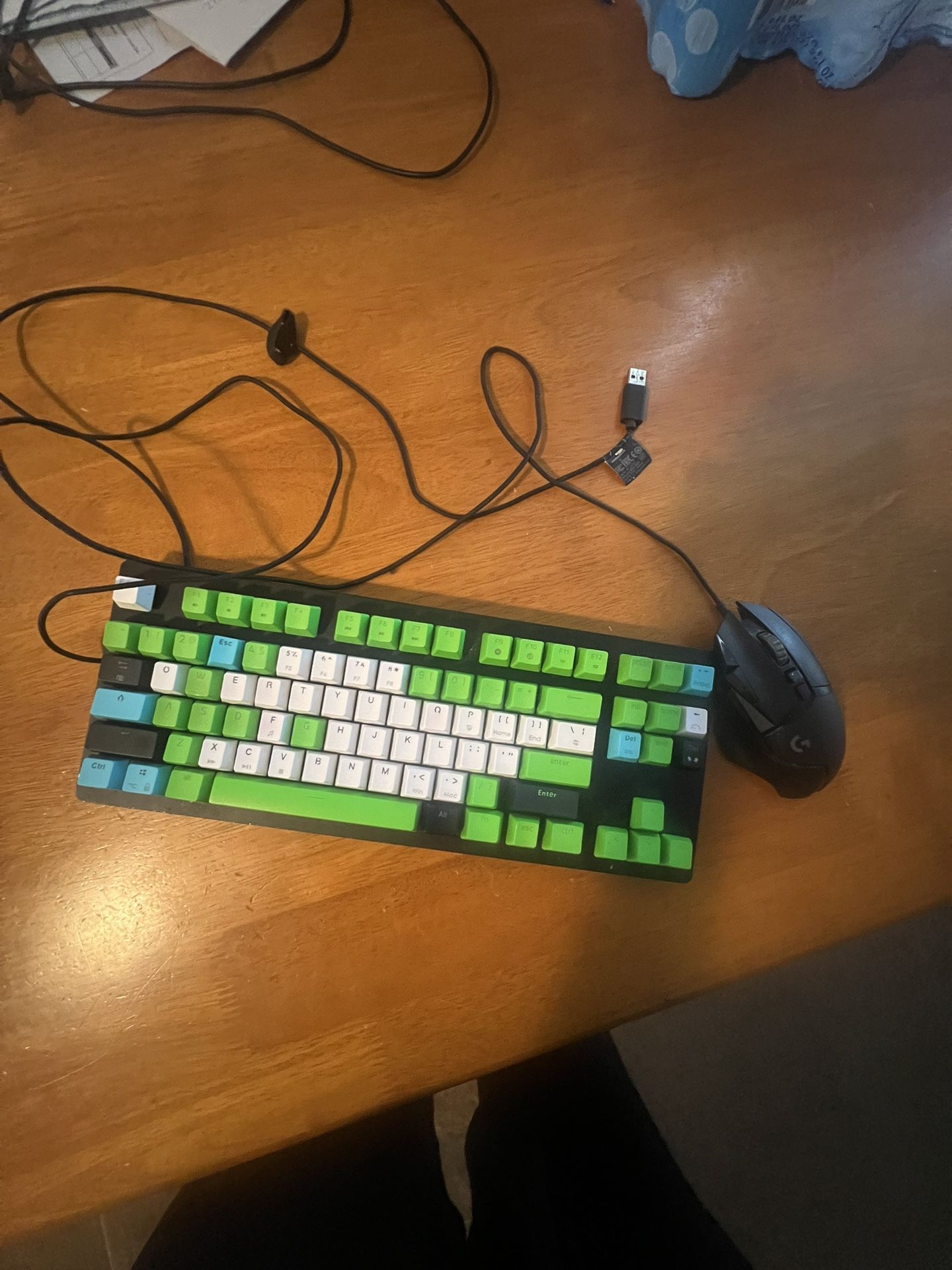 keyboard and mouse 