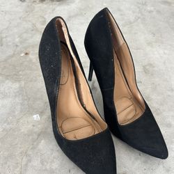 Rouge Black high heel Pumps size 8