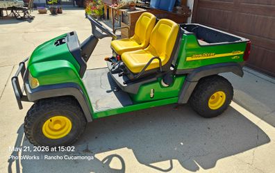 John Deere Gator CX