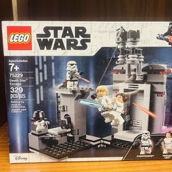 LEGO Star Wars Death Star Escape 75229