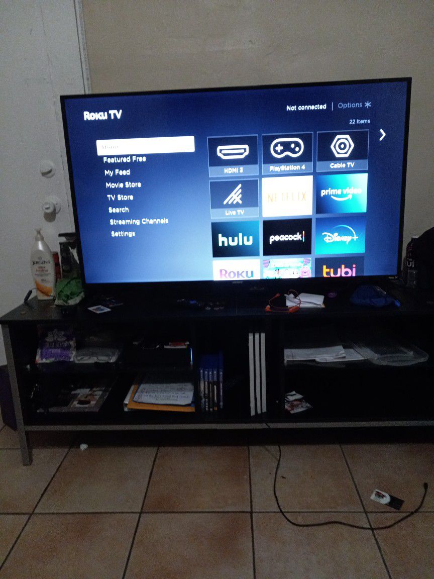 50 Inch Roku Tv With Remote And Box 