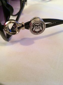 Georgia bulldogs Fashion Sunglasses 15.00 each