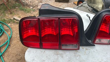 Ford Mustang Tail Lights Pair