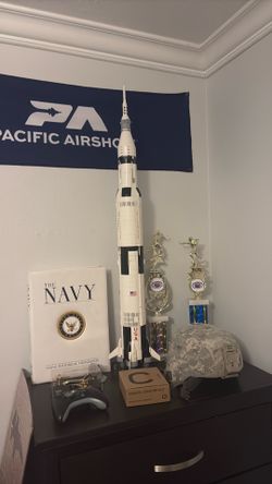 Lego Saturn V
