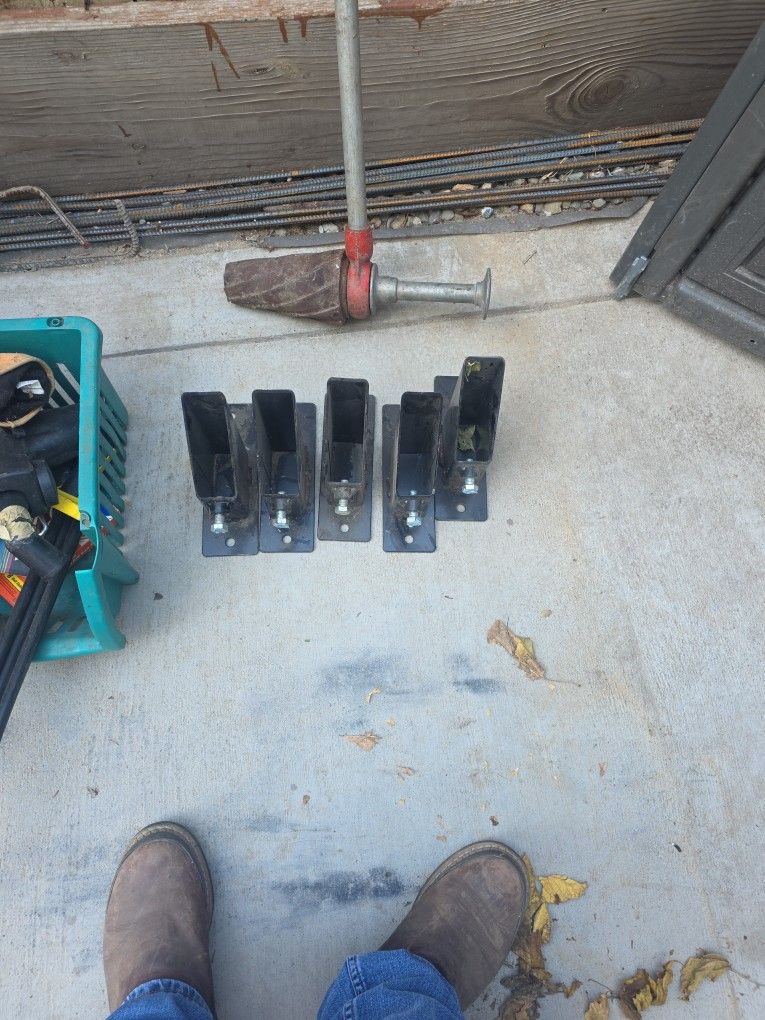 2x6 Brackets