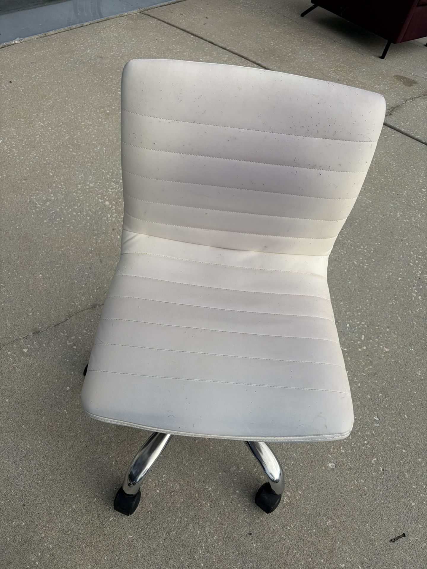 Desk With Chair White 