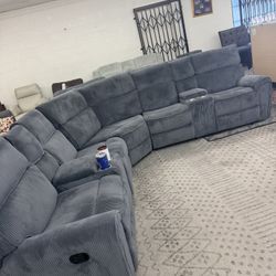 New Recliner Sectional Couch With 2 Consoles! Free Delivery 🚚! 