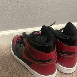 Air Jordan 1s Pantent Breds (Size 9)