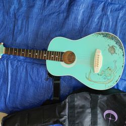 Guitar Luna Mini Acoustic
