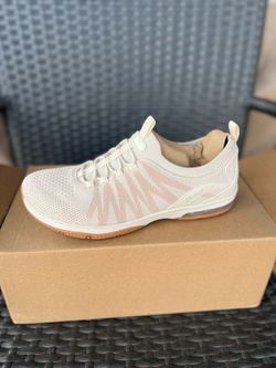 Women’s Memory Foam Sketchers