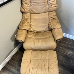 Ekornes Stressless Leather Recliner Chair & Ottoman Medium ‘Reno’ Model Norway