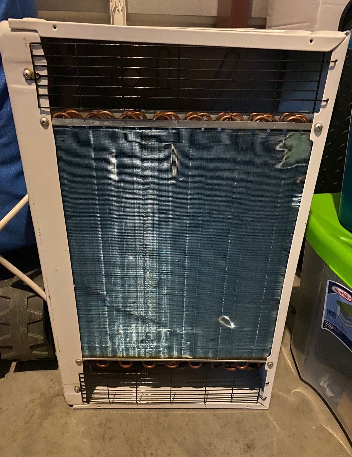 Air Conditioner Frigidaire Though The Wall 