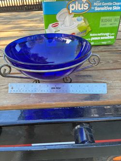 Centerpiece fruit bowl