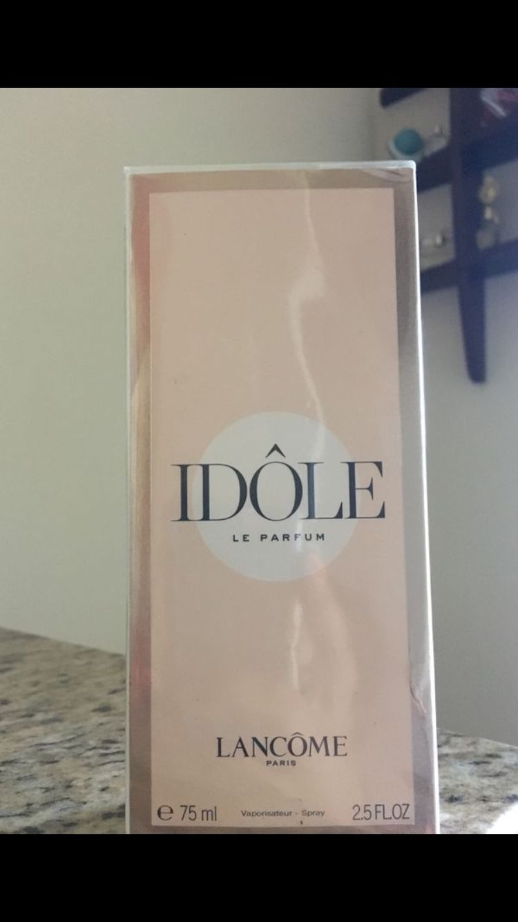 Idole perfume brand new