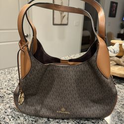 Michael Kors purse