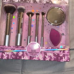 real technique makeup brushes