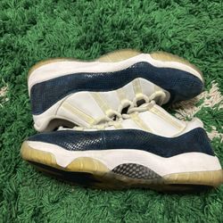 Air Jordan 11 Retro Low