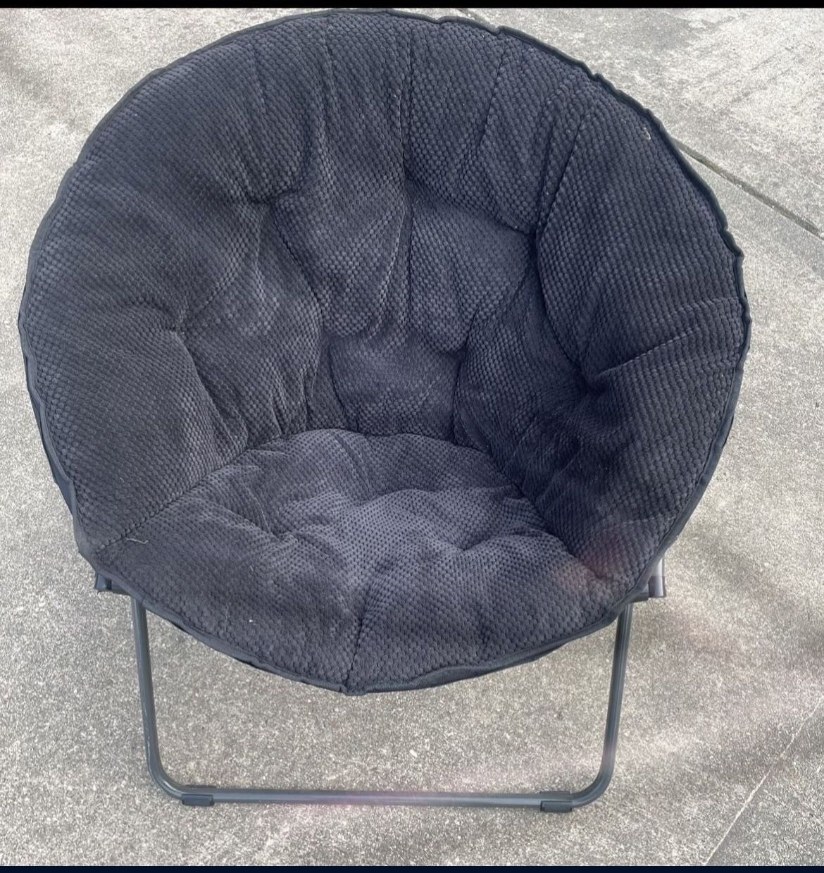 Saucer Folding Chair 