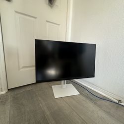 NZXT Canvas 27Q Monitor