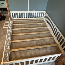 Floor Bed frame 