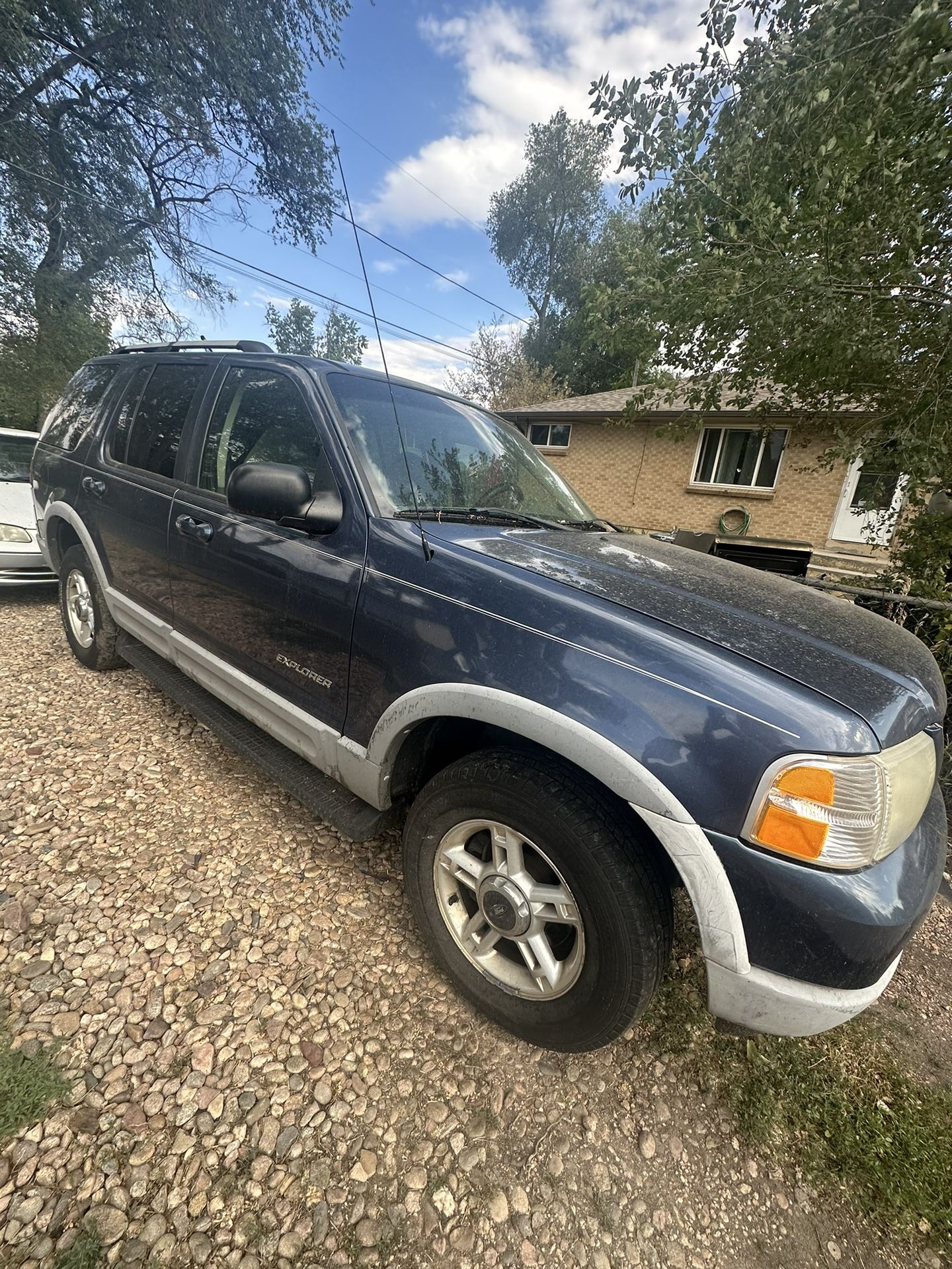 2002 Ford Explorer