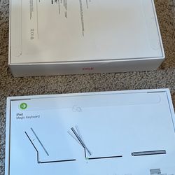 Magic Keyboard And iPad A16 